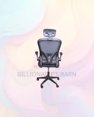 Ergonomic Office Chair With Headrest for Professional Workspaces