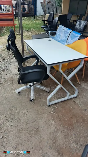 Metallic Home Study Desk With Cable Management Cromet