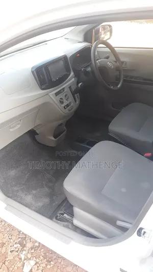 Daihatsu Mira 2014 White