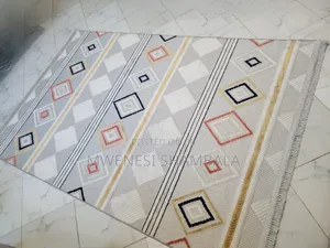 5*8 Modern Grey Carpet, Available