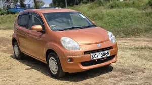 Toyota Passo 2012 Teal