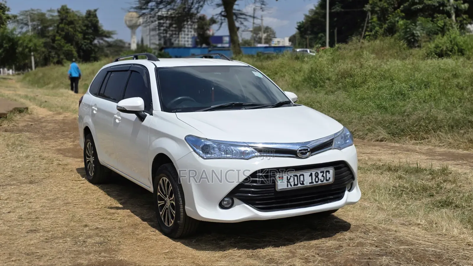 Toyota Corolla Fielder 2017 White