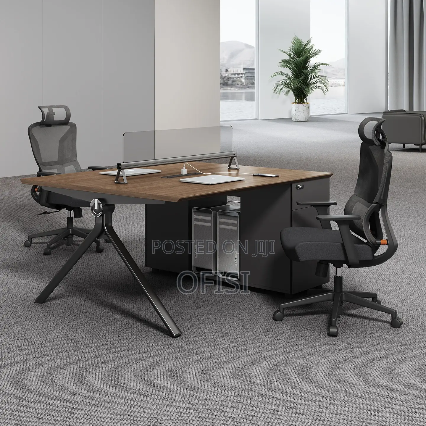 Office Workstation; 4-Person High-End Office Workstation