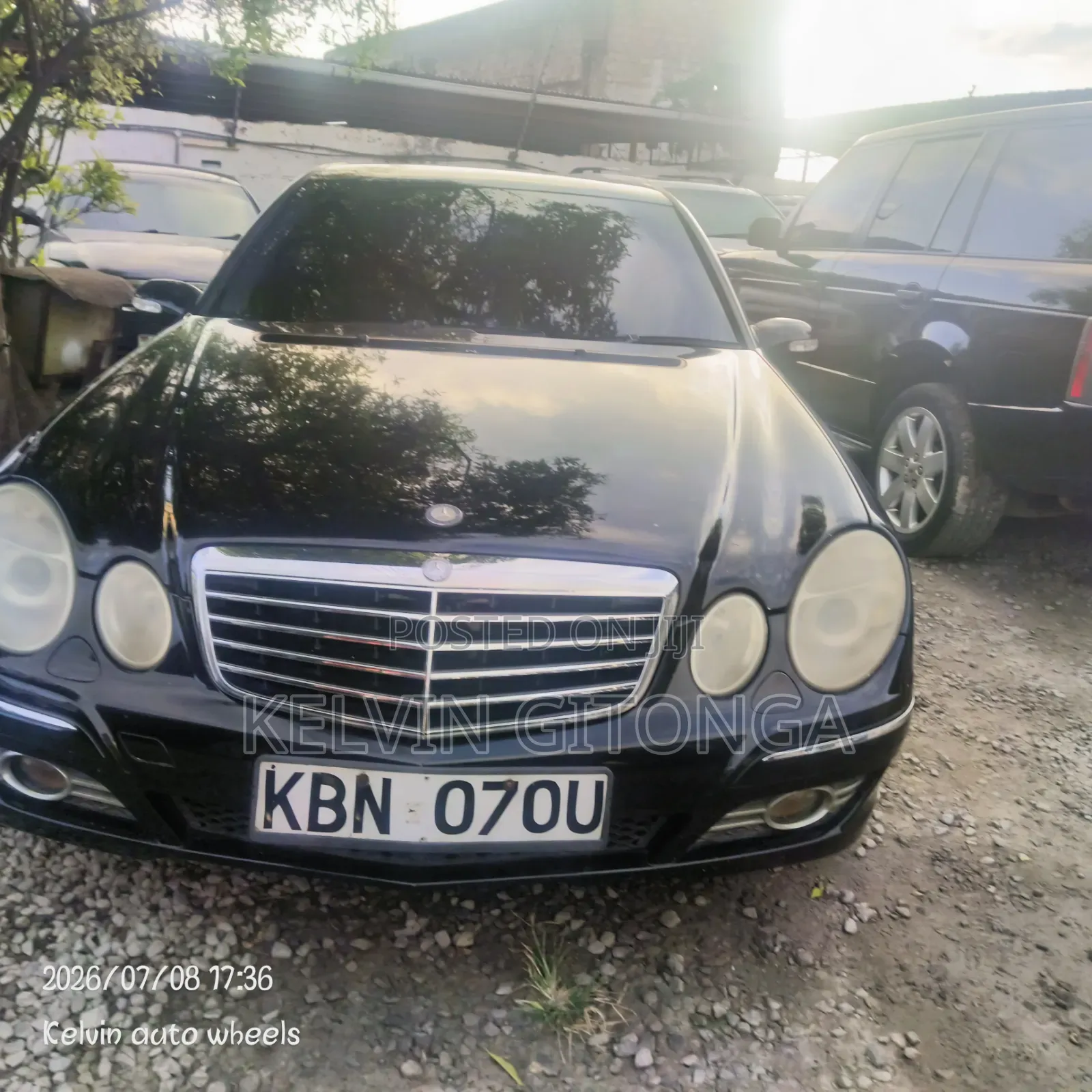 Mercedes-Benz 260E 2008 Black