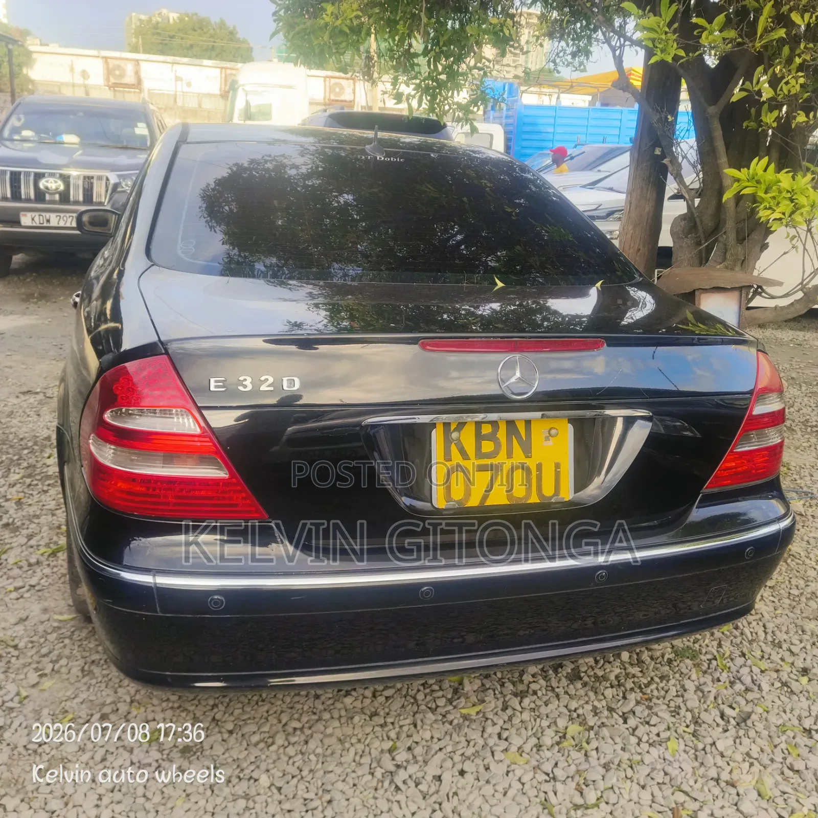 Mercedes-Benz 260E 2008 Black