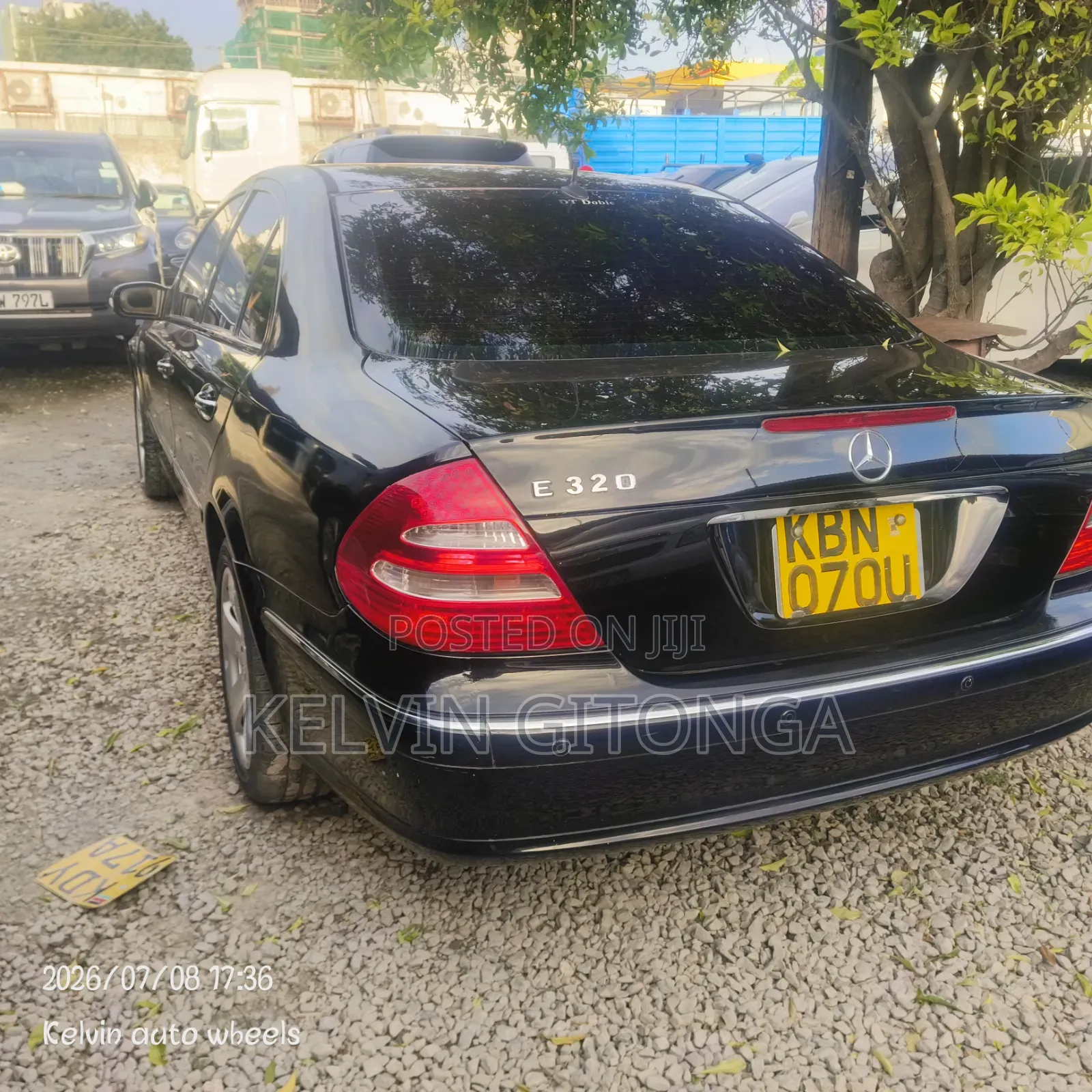 Mercedes-Benz 260E 2008 Black