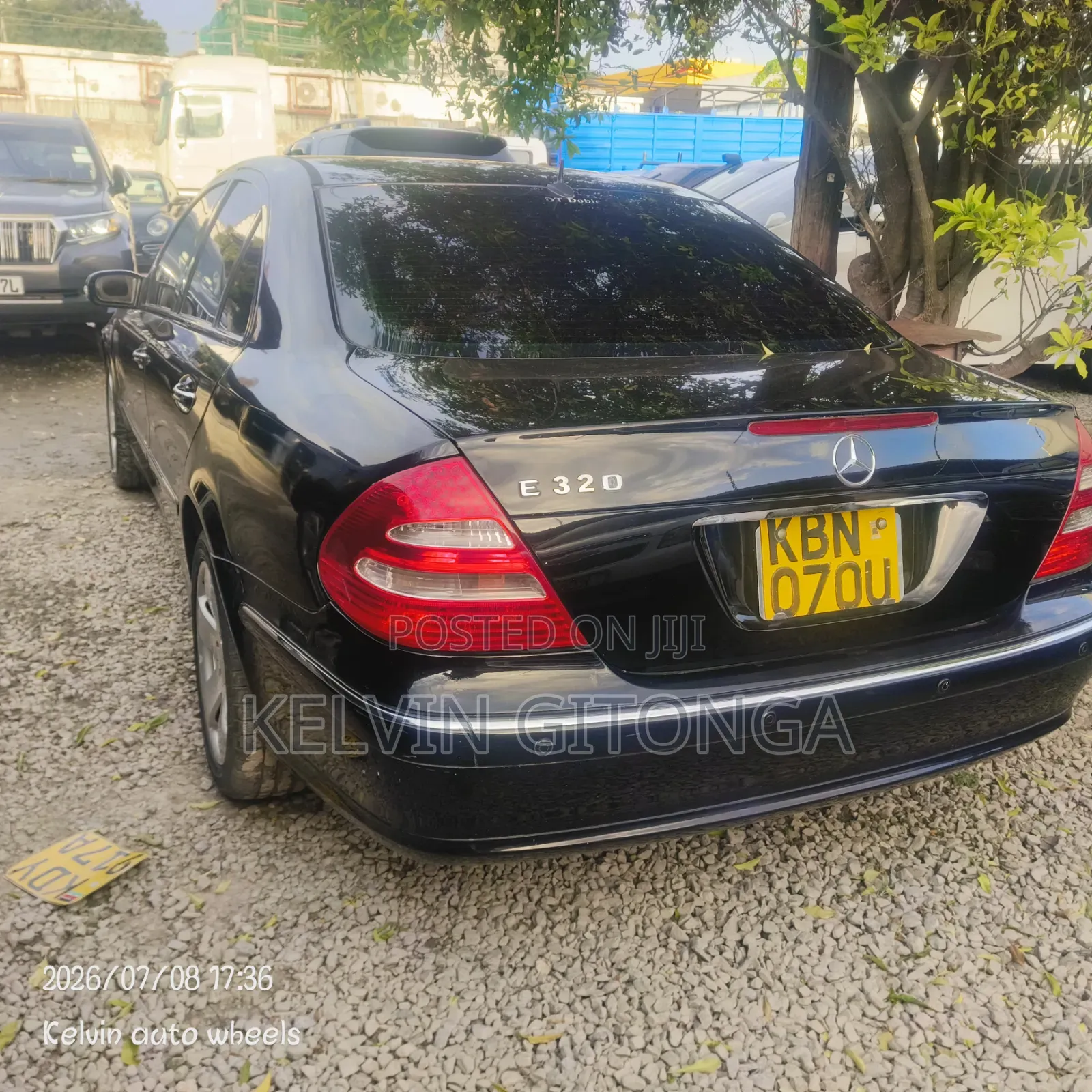 Mercedes-Benz 260E 2008 Black