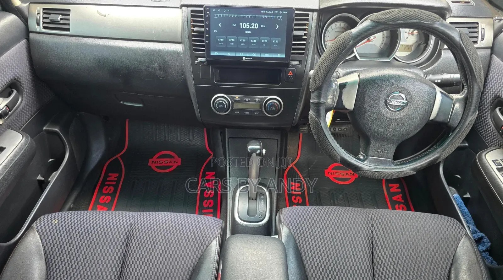 Nissan Tiida 2012 Silver