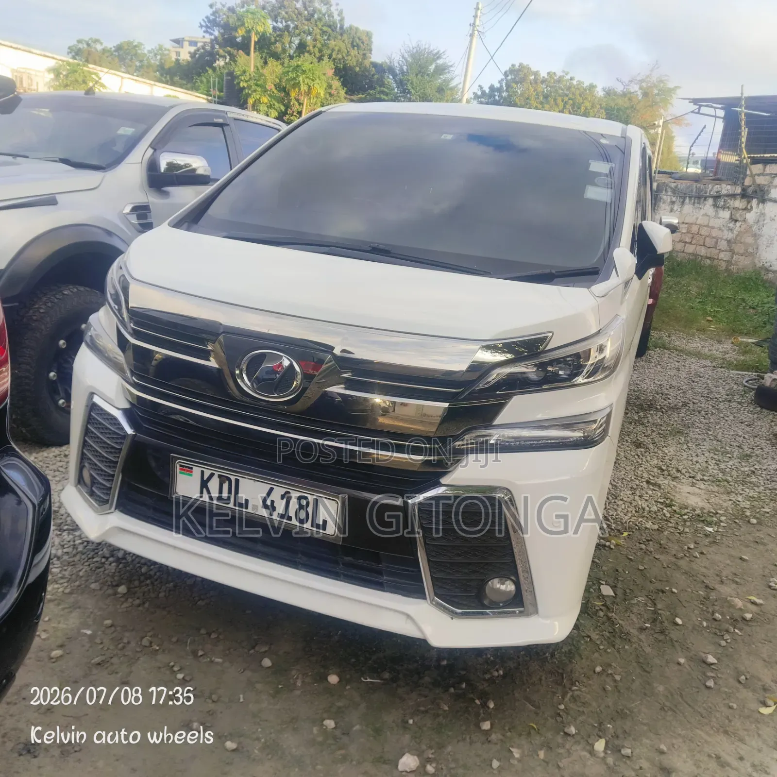 Toyota Voxy 2016 White