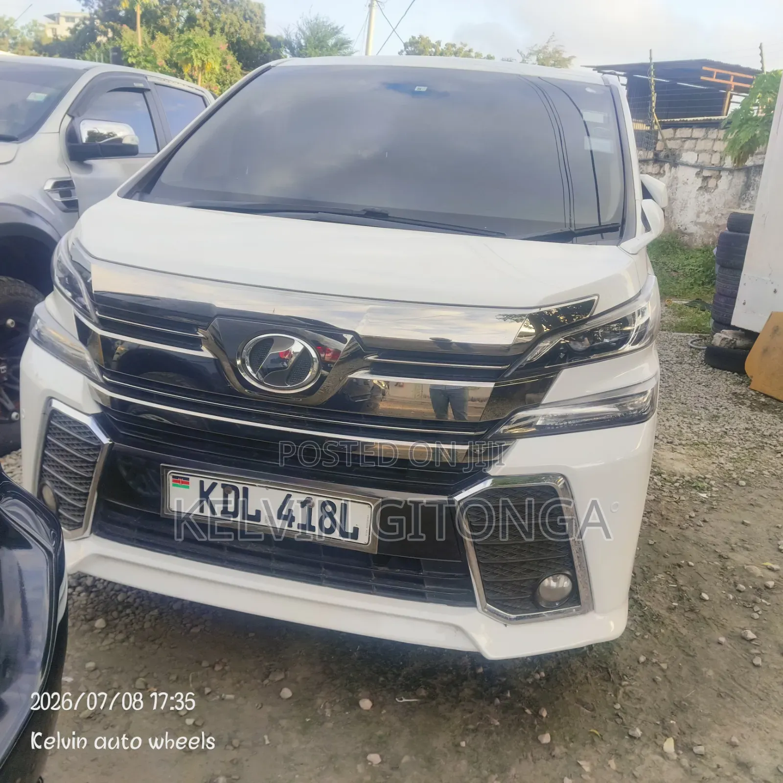Toyota Voxy 2016 White