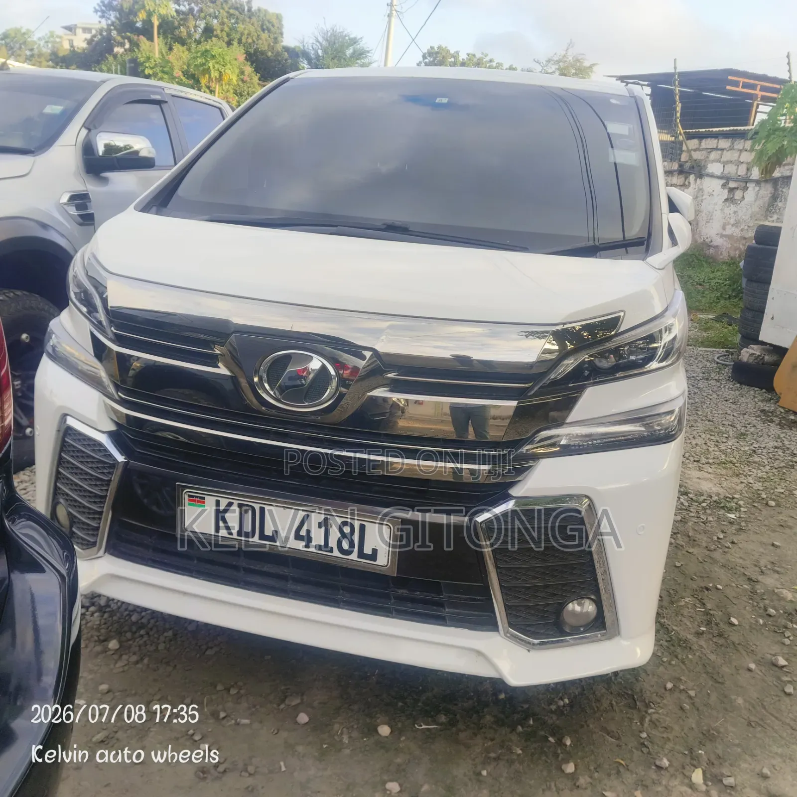 Toyota Voxy 2016 White