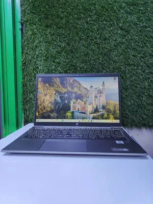Laptop HP ZBook Firefly 14 G7 8GB Intel Core i5 SSD 256GB