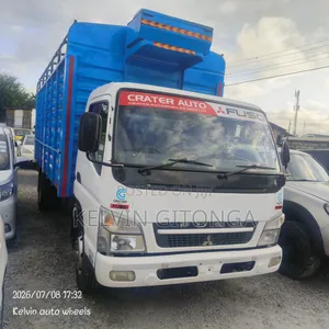 Mitsubishi Fuso Canter 2016 Blue
