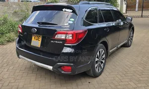 Subaru Outback 2017 Black