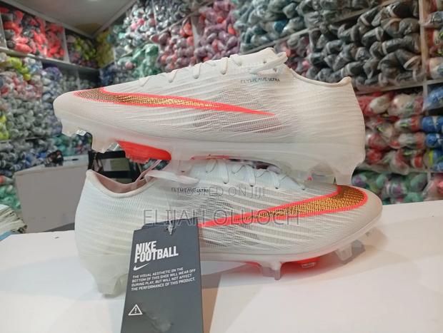 Nike Mercurial Superfly 11 Football Boots Feature a White Flyweave