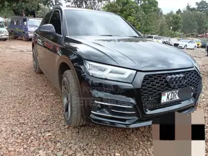 Audi Q5 2018 Black