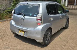 Toyota Passo 2012 Silver