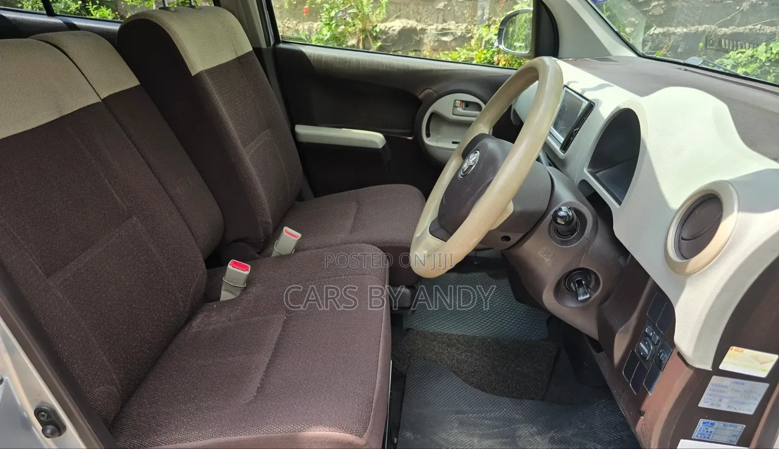 Toyota Passo 2012 Silver