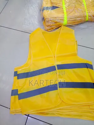 High Visibility Reflective Safety Vest – Fluorescent Yellow