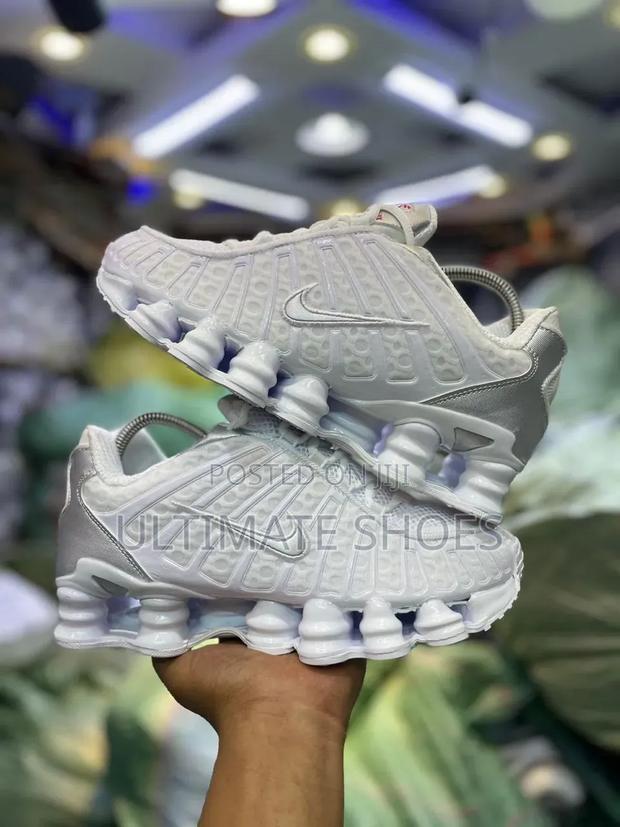 Nike Shox Sneakers - thumbnail 3