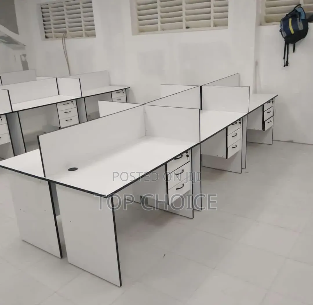 6 Waw Office Work Tables