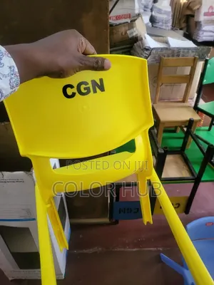 Plastic Seats Labeling