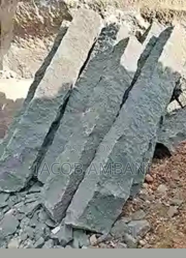 Building Bricks - thumbnail 2