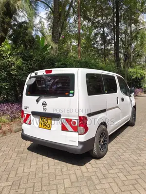 Nissan NV200 2015 White