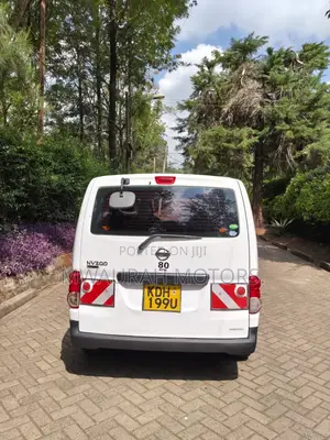 Nissan NV200 2015 White