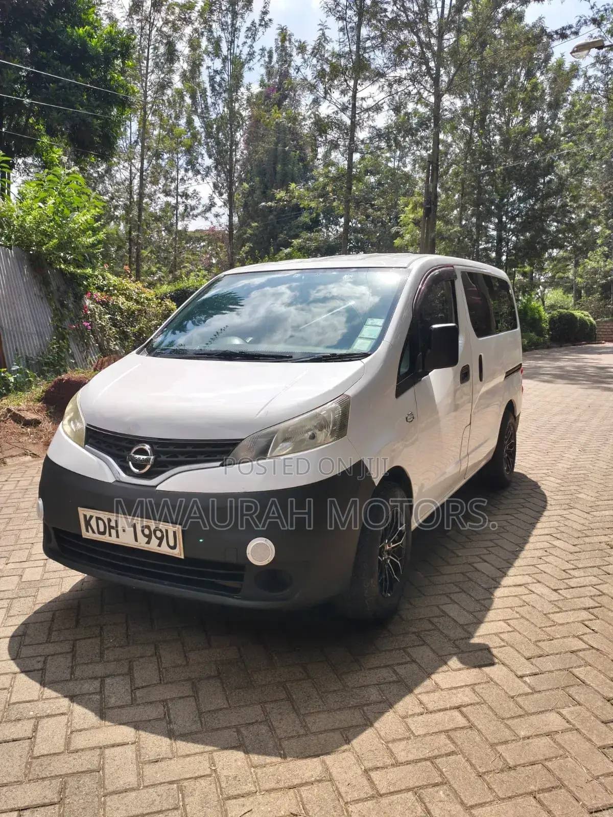 Nissan NV200 2015 White