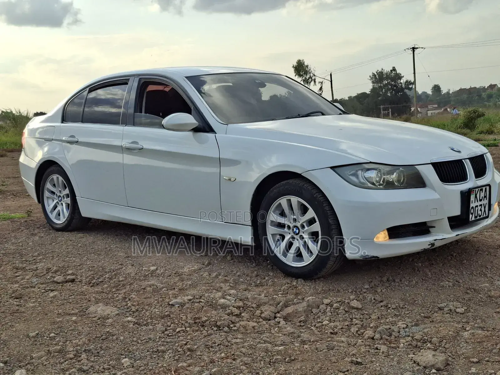 BMW 320i 2007 White
