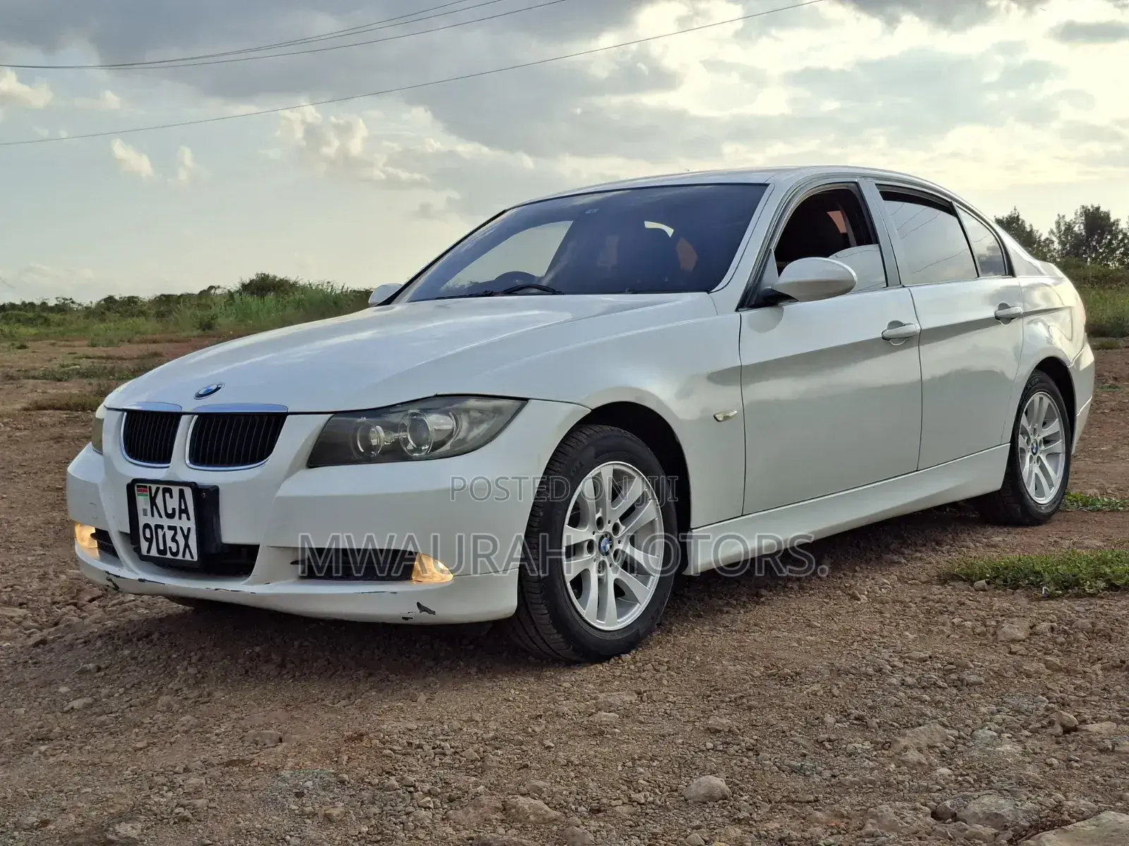 BMW 320i 2007 White