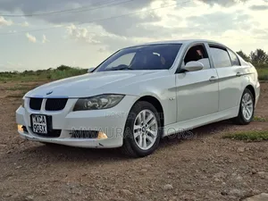 BMW 320i 2007 White