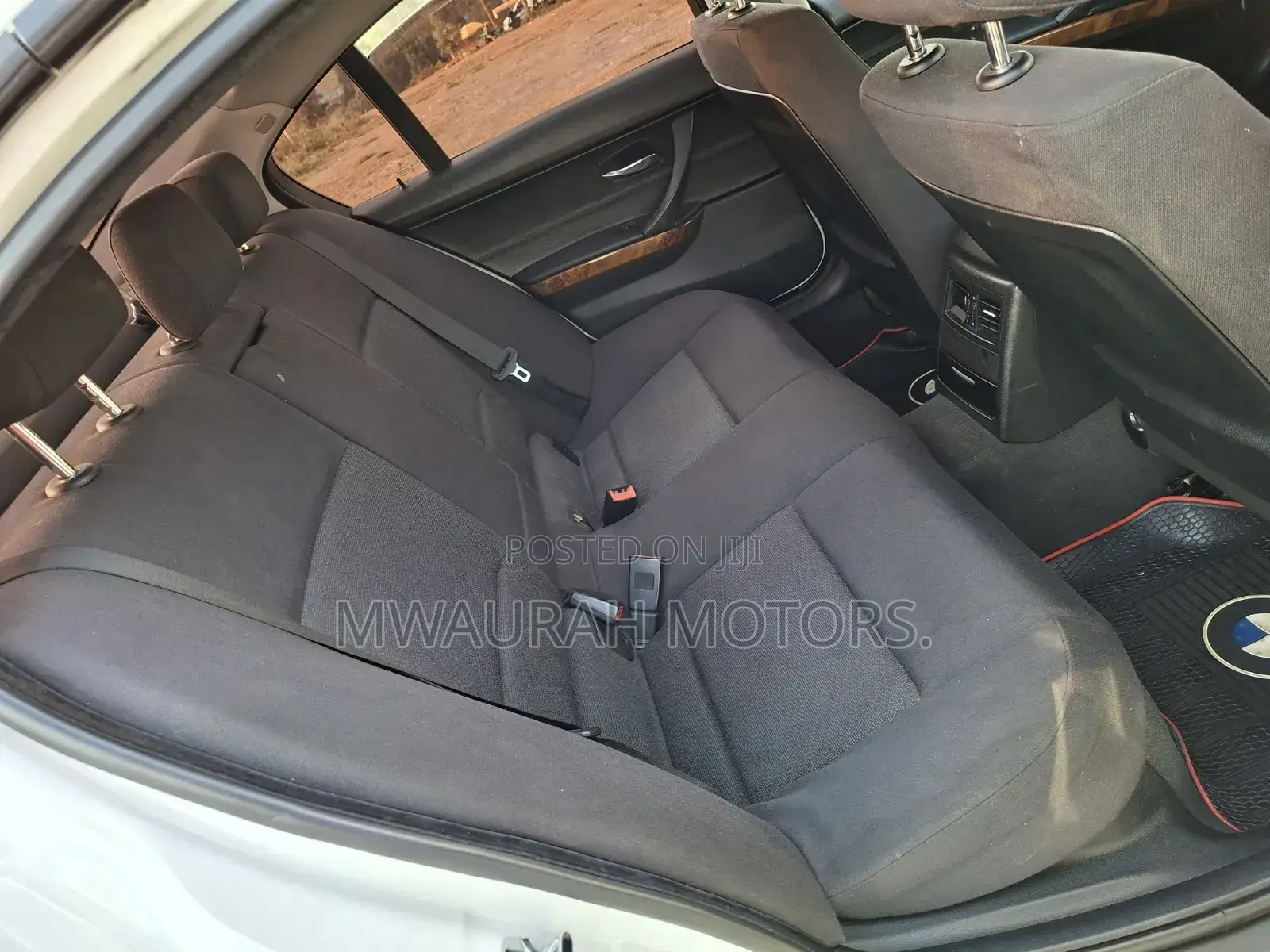 BMW 320i 2007 White