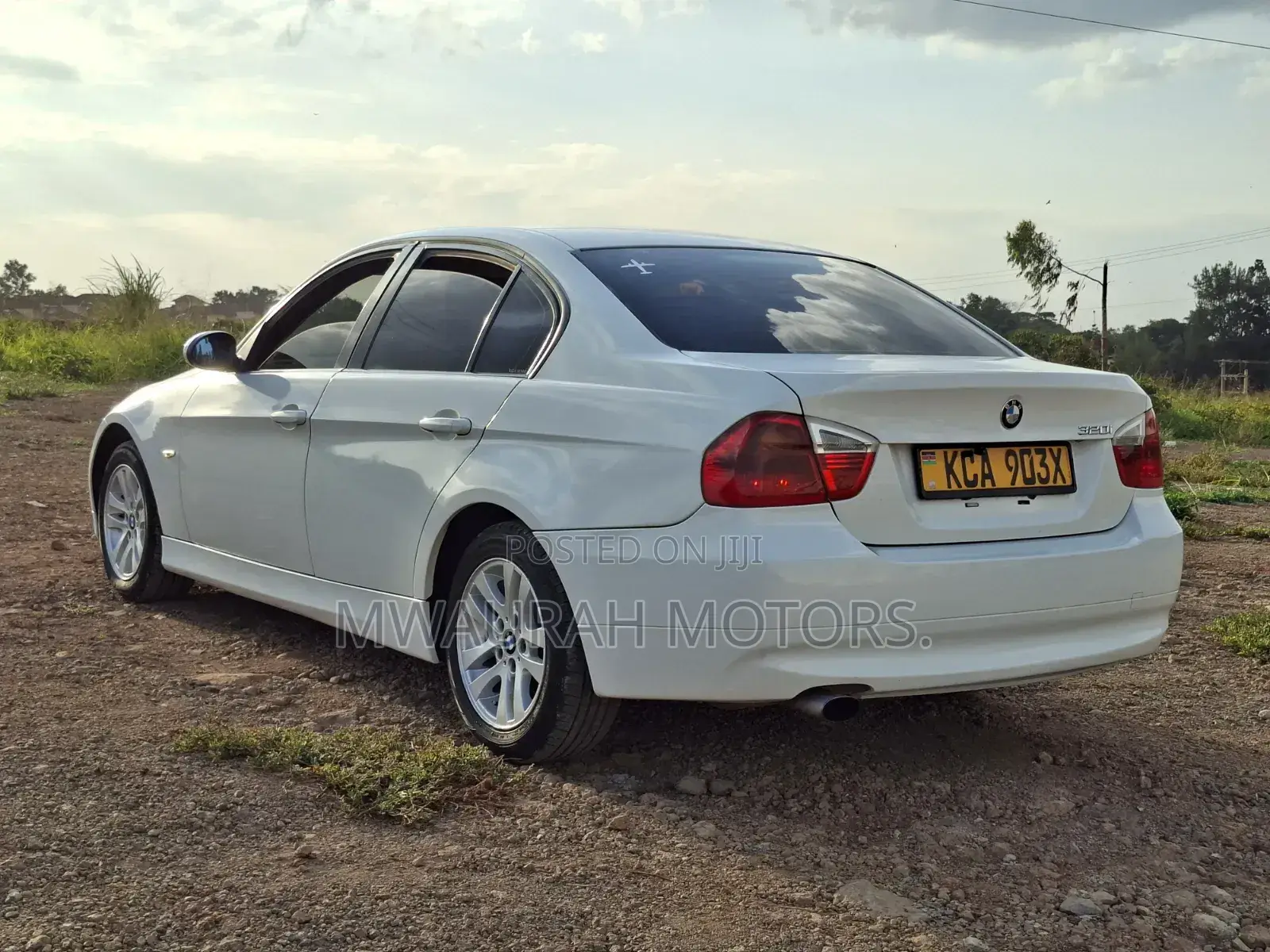 BMW 320i 2007 White
