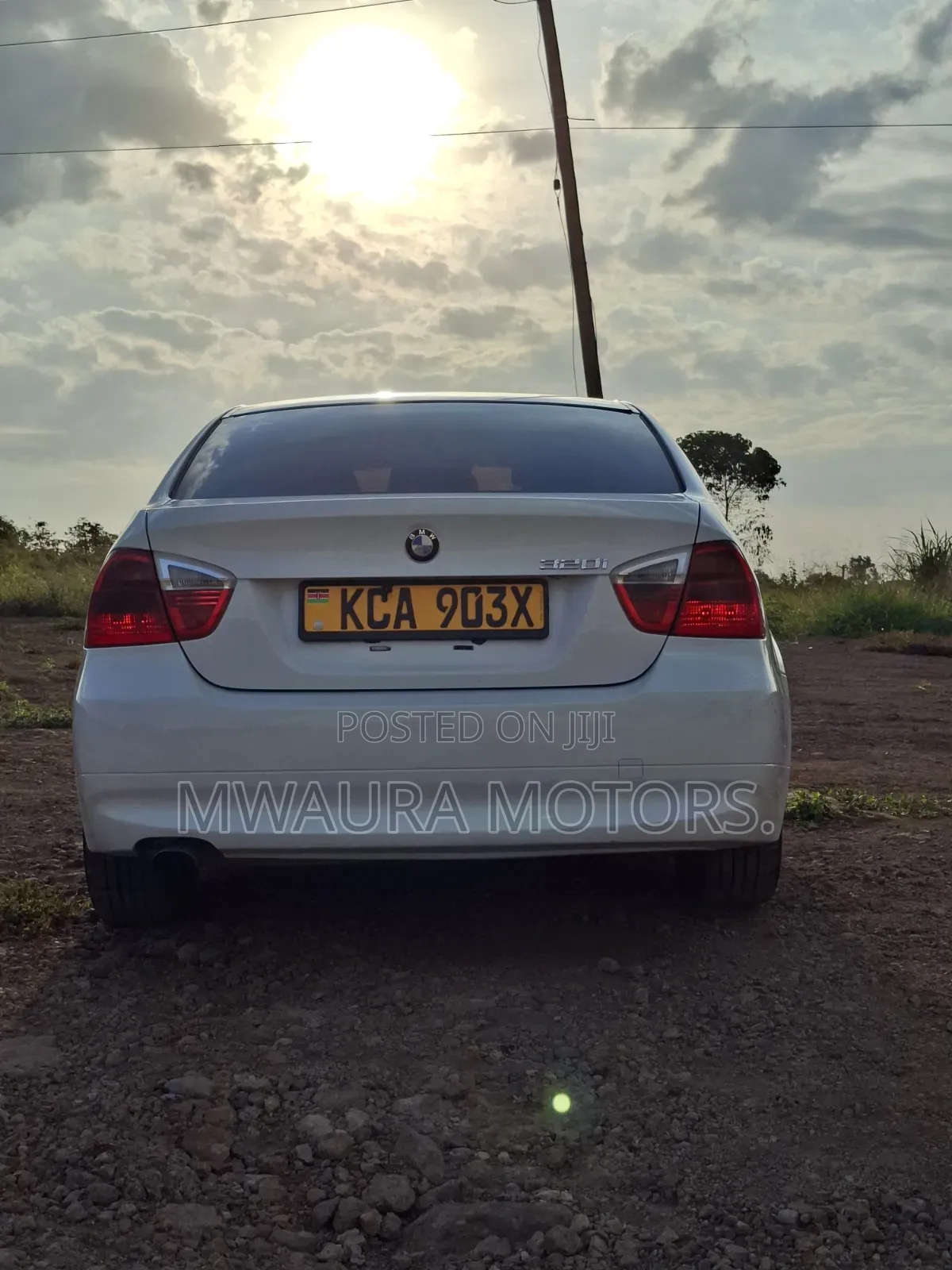 BMW 320i 2007 White