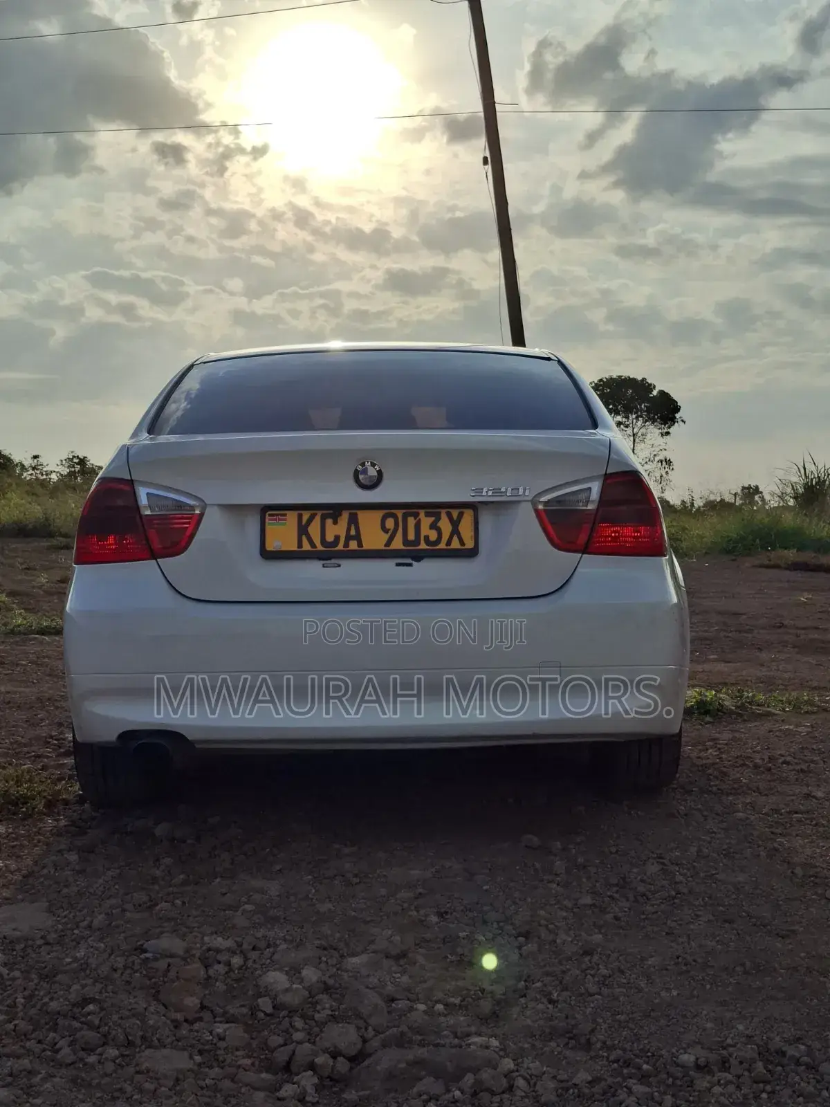 BMW 320i 2007 White