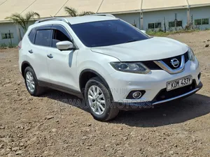 Nissan X-Trail 2015 White
