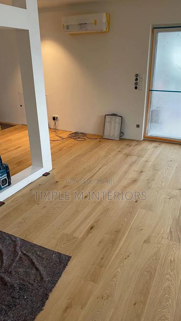 Reduce Turnover Cleaning Times With Seamless SPC Floors - thumbnail 2