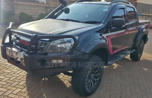 Isuzu D-MAX 2015 Black