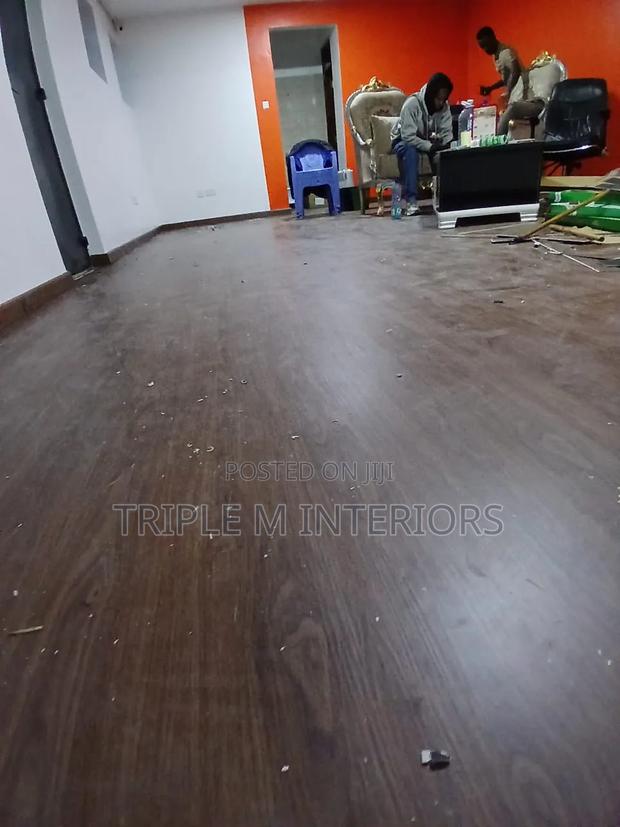 Spring Refresh: Swap Old Carpets for Crisp SPC - thumbnail 2