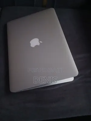 Laptop Apple MacBook Air 8GB Intel Core i5 SSD 256GB