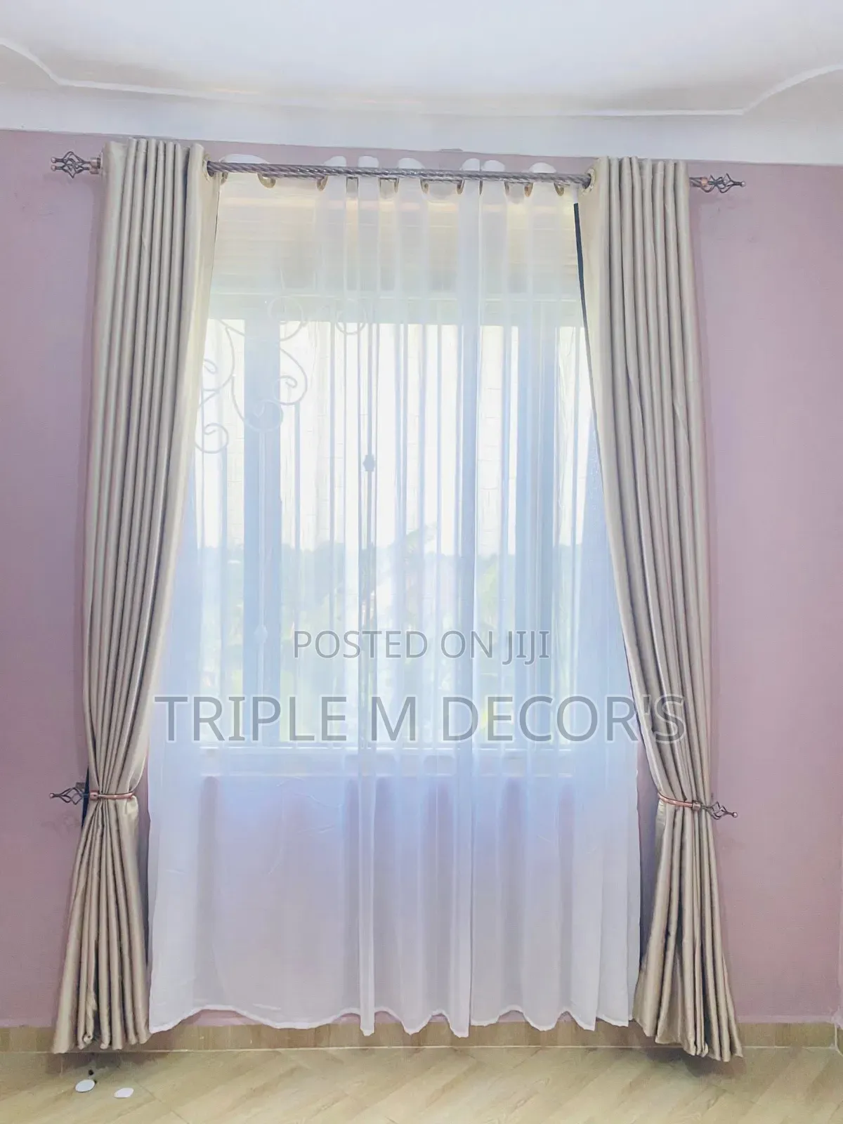 Windows Curtains for Luxurious Home