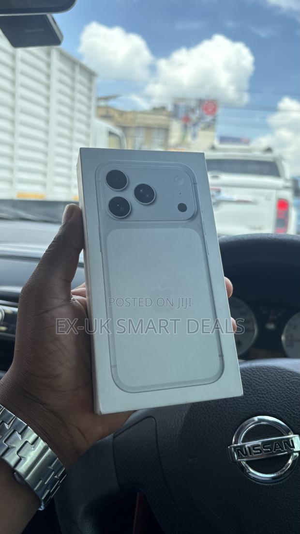 Apple iPhone 17 Pro 256 GB Silver - thumbnail 3