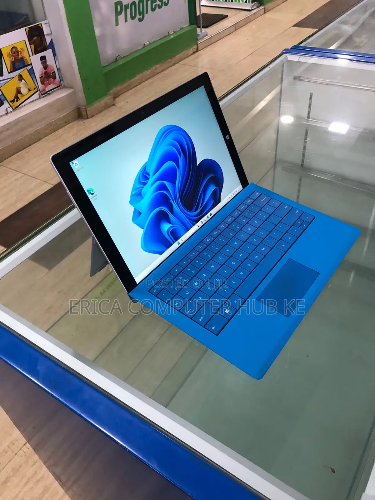 Laptop Microsoft Surface Pro 8GB Intel Core i5 SSD 256GB