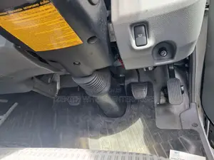 Toyota Dyna Dutro Freezer Body