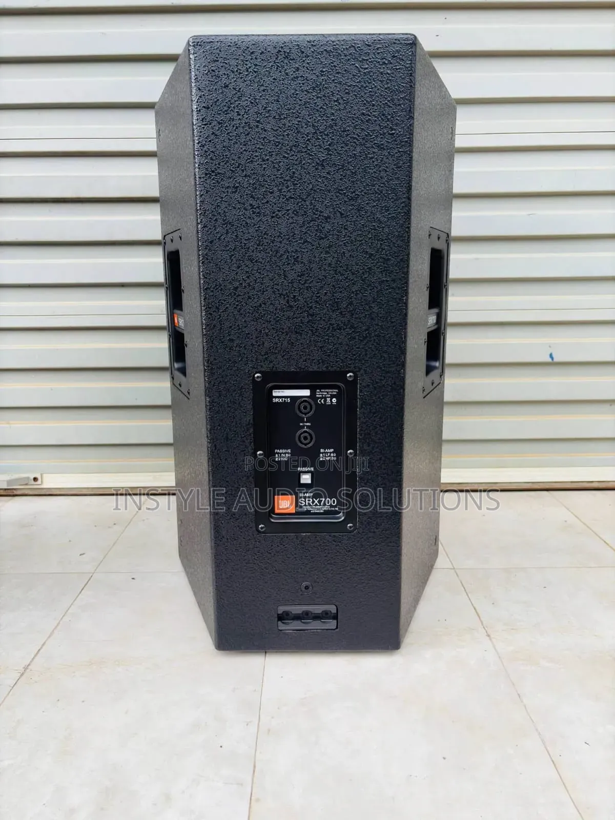 2 Pieces JBL 15" Professional Mid Range Speakers on Offer