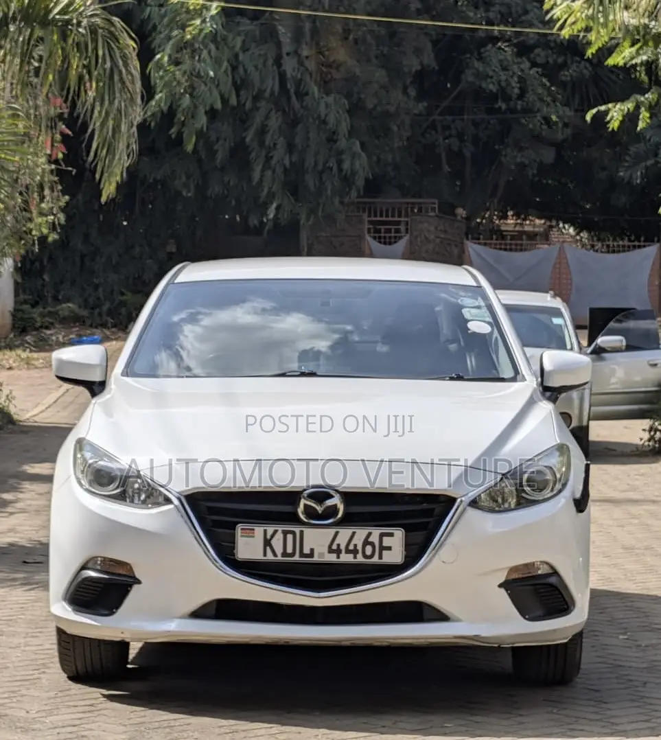 Mazda Axela 2016 White