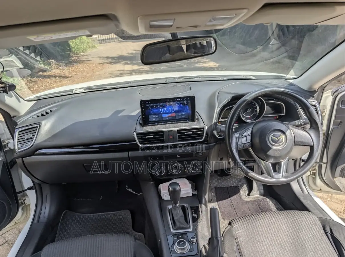 Mazda Axela 2016 White