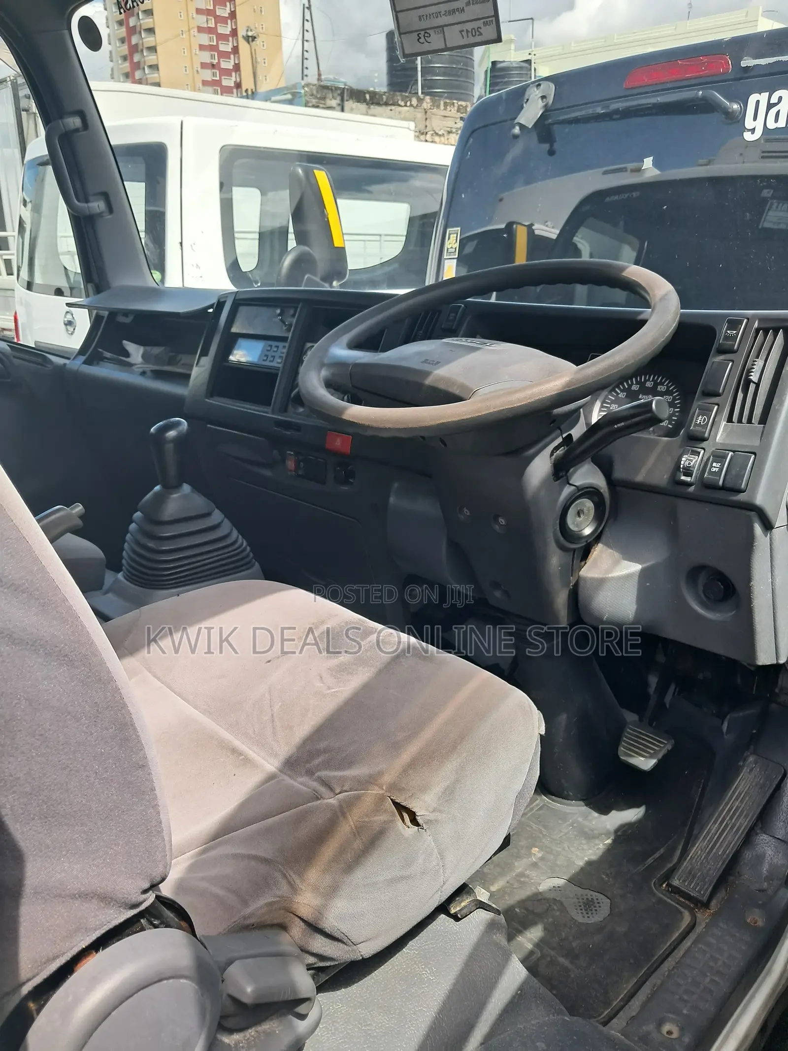 Isuzu Elf Freezer Body
